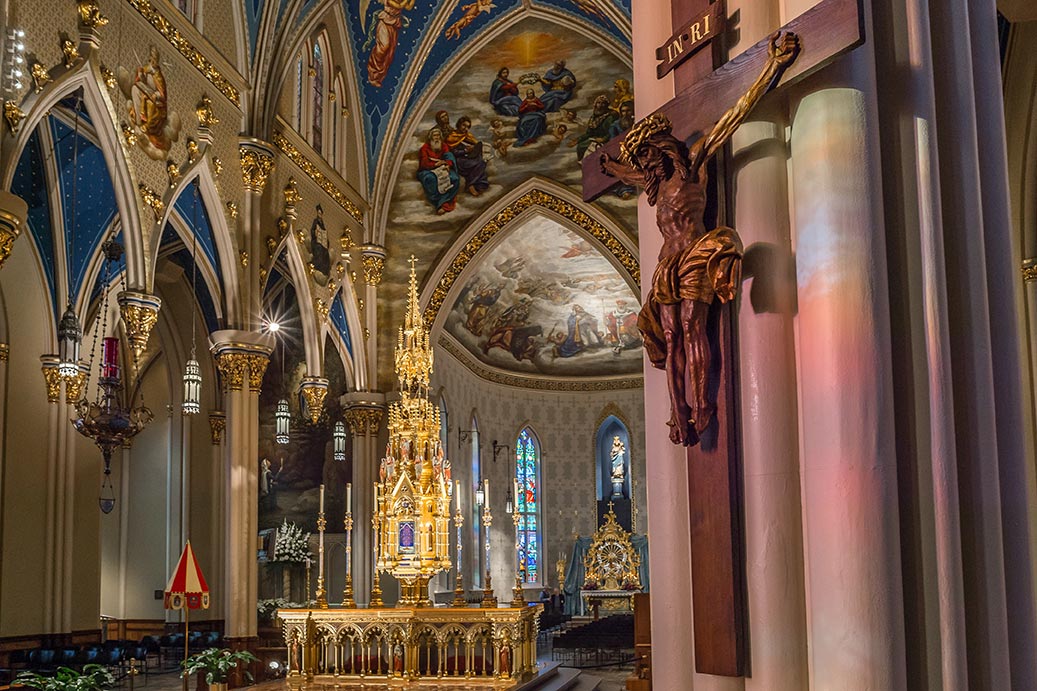Dec. 10, 2014; Basilica of the Sacred Heart (Photo by Matt Cashore/University of Notre Dame)