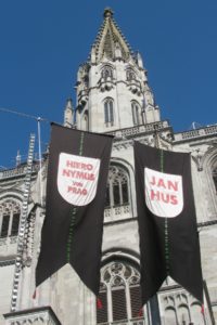 Banners commemorating the Hieronymus von Prag and Jan Hus in front of the Münster in Constance.